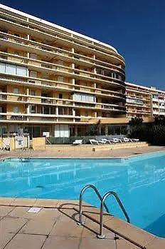 Copacabana Hotel 3*